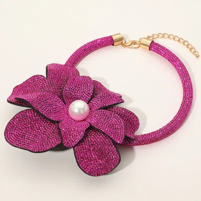 Fashnzfab Pearl Centered Bling Studded Oversized Flower Pointed Necklace In Pink