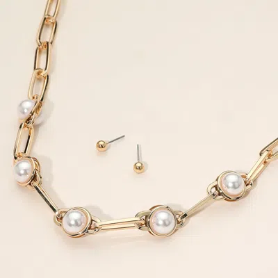 Fashnzfab Pearl Cluster Link Paperclip Chain Necklace In Gold