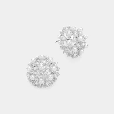 Fashnzfab Pearl Cluster Stud Earrings 0.8" X 0.8" In Silver