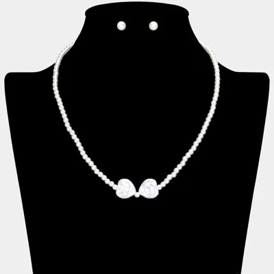 Fashnzfab Pearl Heart Pointed Necklace In Black