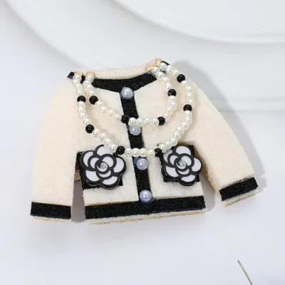Fashnzfab Pearl Necklace Flower Pocket Design Chic Jacket Pin Brooch Hair Clip In White