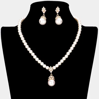 Fashnzfab Pearl Pendant Necklace - Cream, Gold In Metallic
