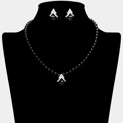 Fashnzfab Pearl Pendant Pointed Necklace In Multi