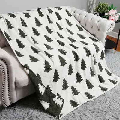 Fashnzfab Pine Tree Patterned Reversible Throw Blanket In Black
