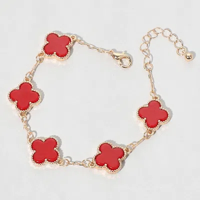 Fashnzfab Quatrefoil Charm Link Chain Bracelet In Gold