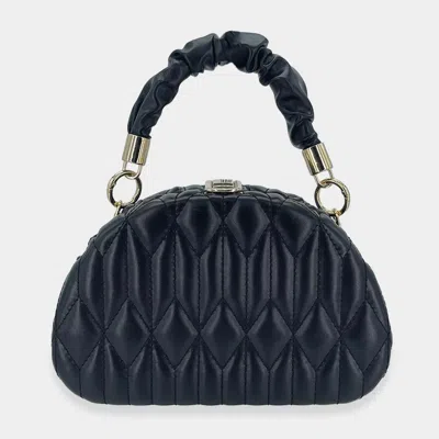Fashnzfab Quilted Solid Tote 8.25" X 2.25" X 5.25"crossbody Bag In Black