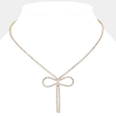 Fashnzfab Rhinestone Paved Bow Pointed Necklace In Gold