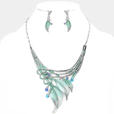 Fashnzfab Rhythmical Ombre Feather Necklace In Multi
