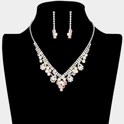 Fashnzfab Round Crystal Rhinestone Collar Necklace In Gold
