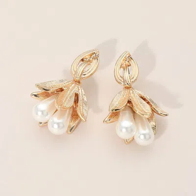 Fashnzfab Sculpted Leaf Drop Charm Earrings In Purple