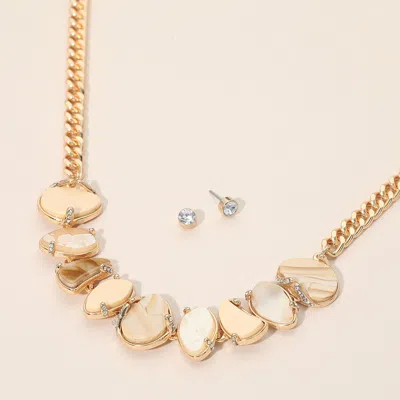 Fashnzfab Sculpted Stone Cluster Link Necklace In Gold