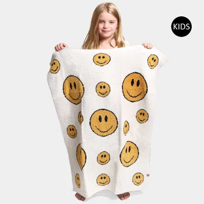 Fashnzfab Smile Patterned Kids Throw Blanket