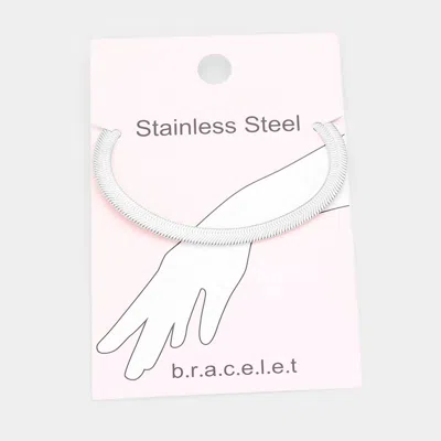 Fashnzfab Stainless Steel Chain Bracelet 0.25" H, 7" + 1.5" L In Silver
