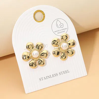 Fashnzfab Stainless Steel Pearl Flower Stud Earrings In Gold