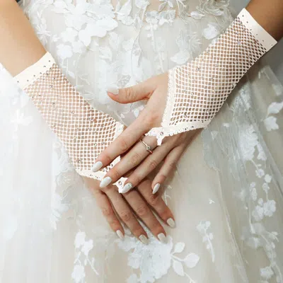 Fashnzfab Stone Embellished Fishnet Fingerless Wedding Gloves In White