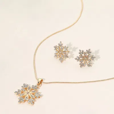 Fashnzfab Stone Pointed Snowflake Pendant Necklace In Multi