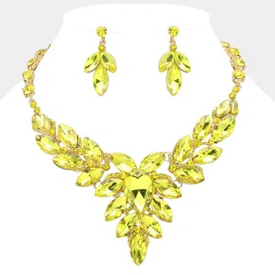 Fashnzfab Teardrop Center Marquise Stone Cluster Evening Necklace In Green
