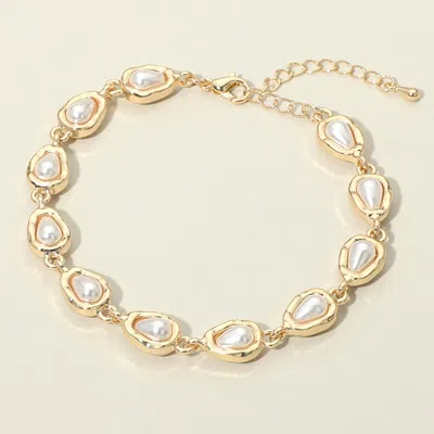 Fashnzfab Teardrop Pearl Link Bracelet In Metallic