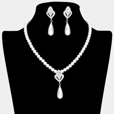 Fashnzfab Teardrop Pearl Pointed Pendant Necklace In Metallic