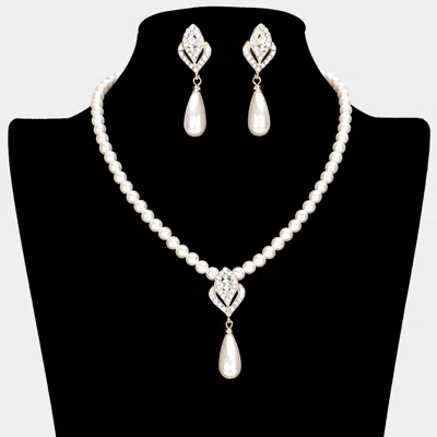 Fashnzfab Teardrop Pearl Pointed Pendant Necklace In White