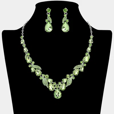 Fashnzfab Teardrop Stone Cluster Accent Rhinestone Paved Leaf Embellished Necklace 18" + 3" L In Green