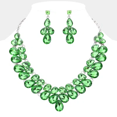Fashnzfab Teardrop Stone Cluster Evening Necklace In Green
