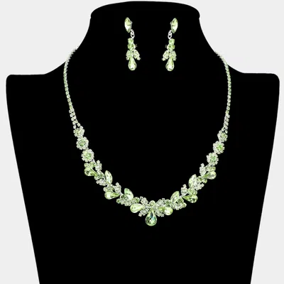Fashnzfab Teardrop Stone Cluster Flower Embellished Necklace In Green