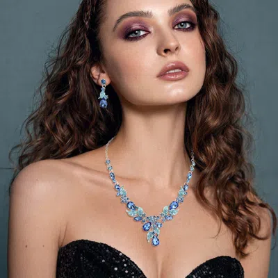 Fashnzfab Teardrop Stone Cluster Leaf Embellished Necklace In Multi