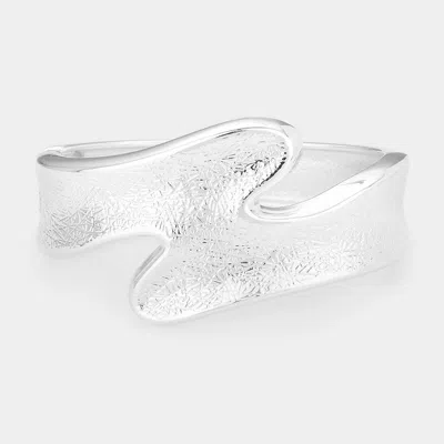 Fashnzfab Textured Metal Hinged Bracelet In Metallic