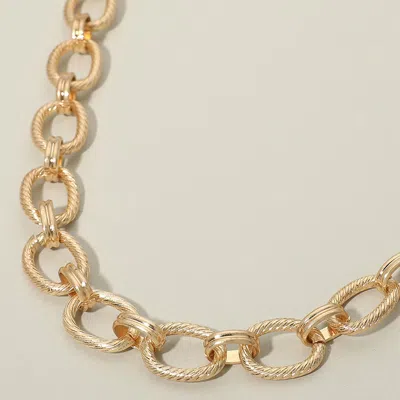 Fashnzfab Textured Metal Oval Link Chain Necklace In Gold