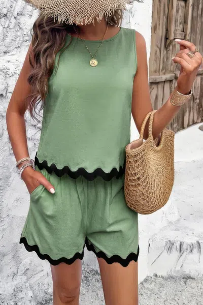 Fashnzfab Two Pieces Printed Sleeveless Pockets Shorts Sets