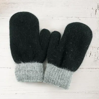 Fashnzfab Two Tone Mitten Gloves In Black