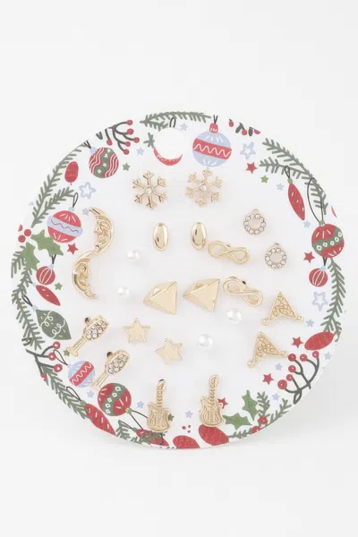Fashnzfab Winter Festivities Earrings Set In Gold