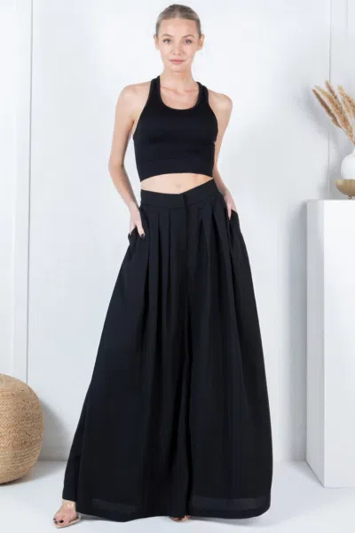 Fashnzfab Women's Large Hem Wide Leg Pleated Solid Pants In Black
