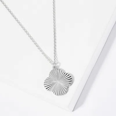 Fashnzfab Wthie Gold Dipped Textured Metal Quatrefoil Pendant Necklace In White