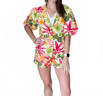 FATE BY LFD TROPICAL PRINT LINEN SHORT SLEEVE BLAZER IN MULTI