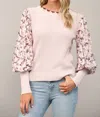 Fate Contrast Woven Juliette Floral Sleeve Sweater In Mauve Floral In Pink