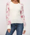 FATE FLORAL PRINT ORGANZA SLEEVE CABLE KNIT SWEATER IN CREAM PINK