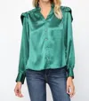 Fate Fold Over Puff Sleeve Blouse In Emerald Green In Green