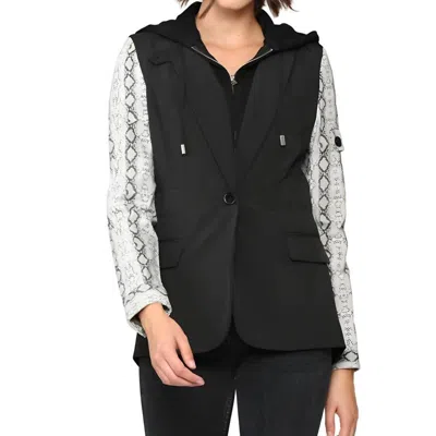 Fate Hooded Blazer In Black