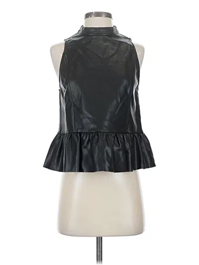 Fate Sleeveless Blouse In Black