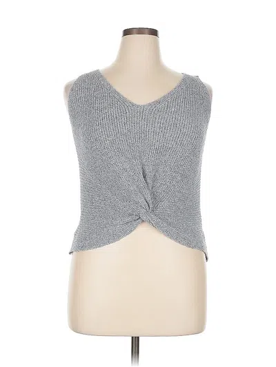 Pre-owned Fate Tank Top Gray Plunge Neckline Tops