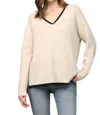 Fate V-neck Sweater In Oatmeal/black In Multi