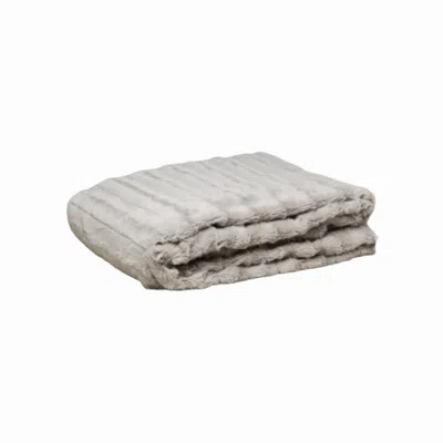 Faux Addict Luxury Faux Fur Throw In Gray