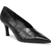 Favorite Daughter Kenna Pointed Toe Pump In Black