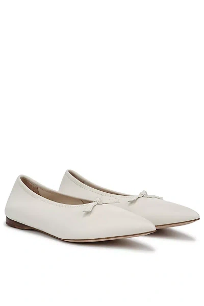 Favorite Daughter Leah Flats In White