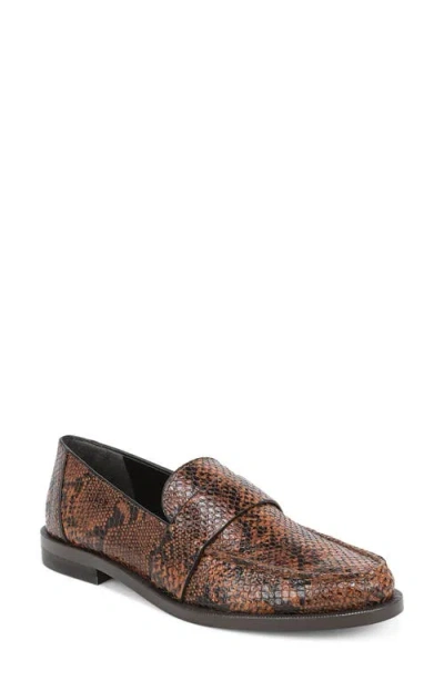 Favorite Daughter Lola Loafer In Brown