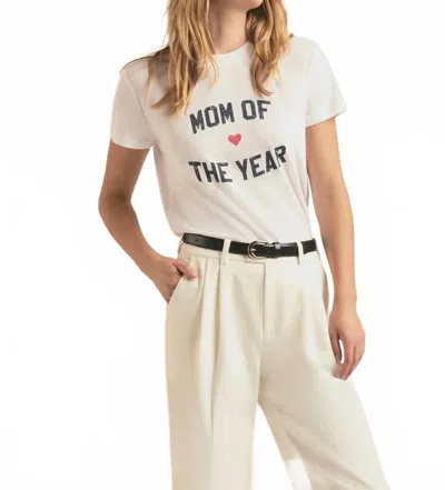 FAVORITE DAUGHTER MOM OF THE YEAR TEE IN WHITE