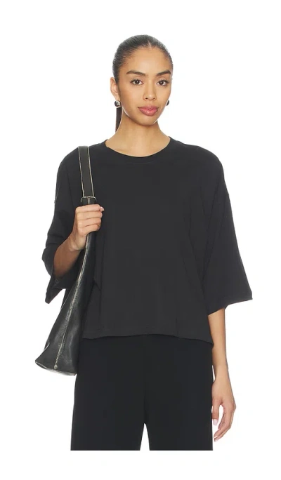 Favorite Daughter The Over It Tee In Black
