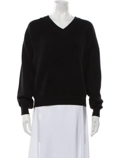 Pre-owned Favorite Daughter V-neck Sweater In Black